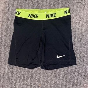 NIKE PROS